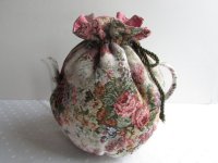 Reversible Tea Cozy -Tapestry Rose